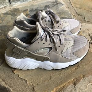 Nike Huaraches (6)